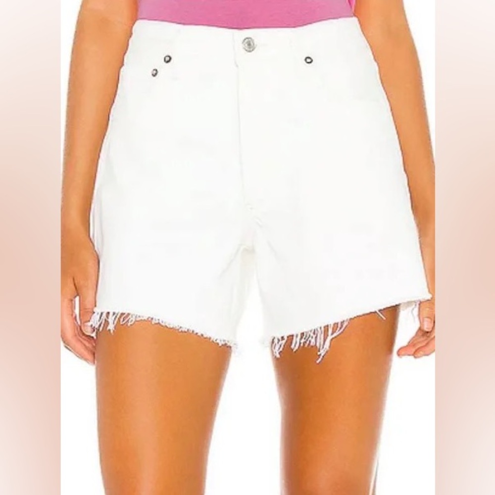 Agolde Reese Relaxed Cut Off Short in white size 25
